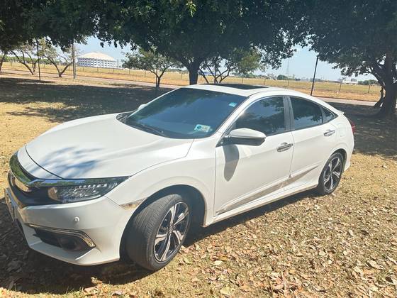 HONDA CIVIC 1.5 16V TURBO GASOLINA TOURING 4P CVT